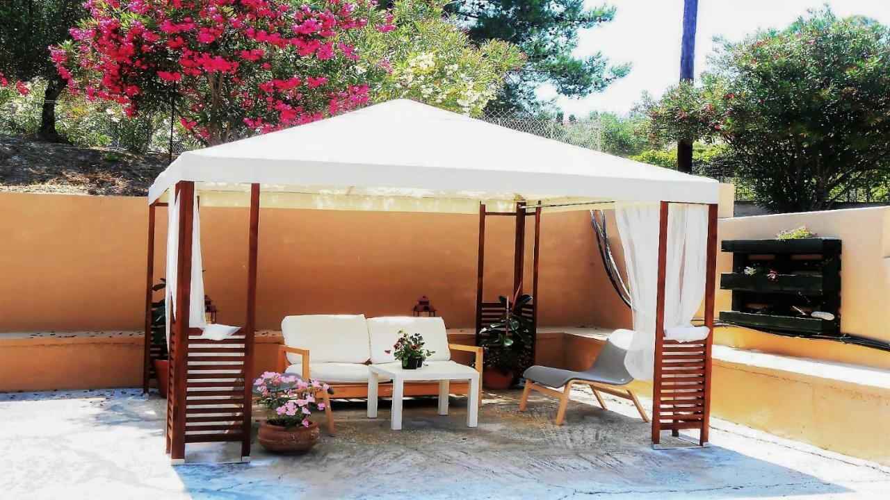 Mihaila Bungalows Spartia  Luaran gambar