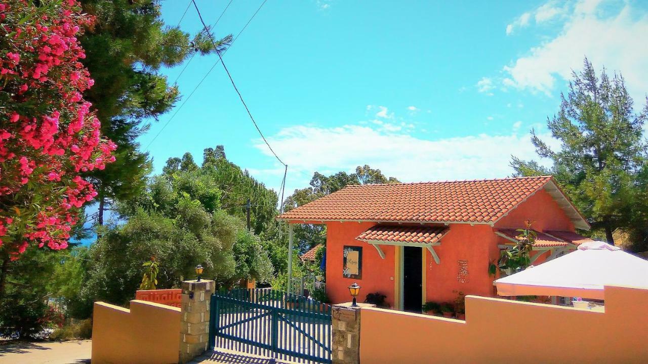Mihaila Bungalows Spartia  Luaran gambar