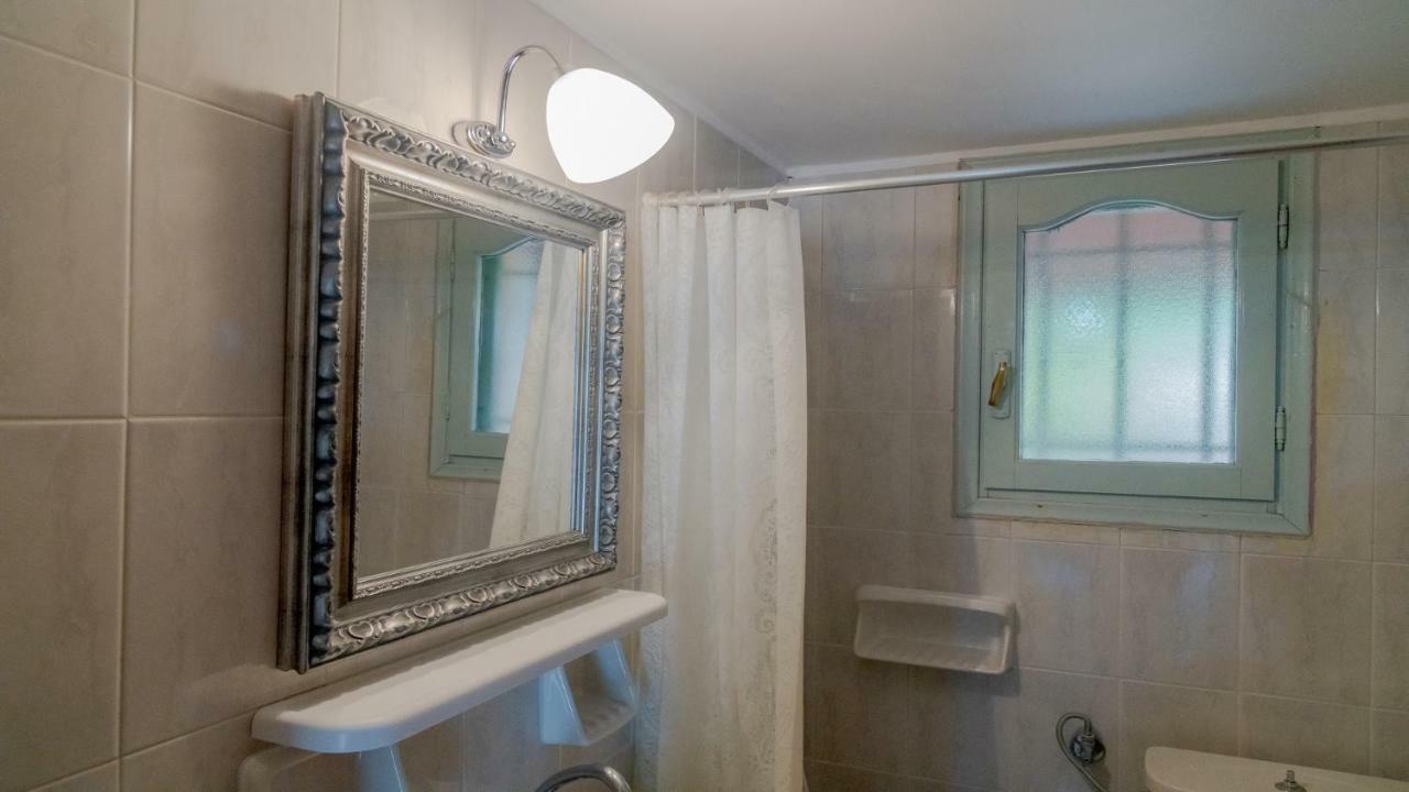 Mihaila Bungalows Spartia  Luaran gambar